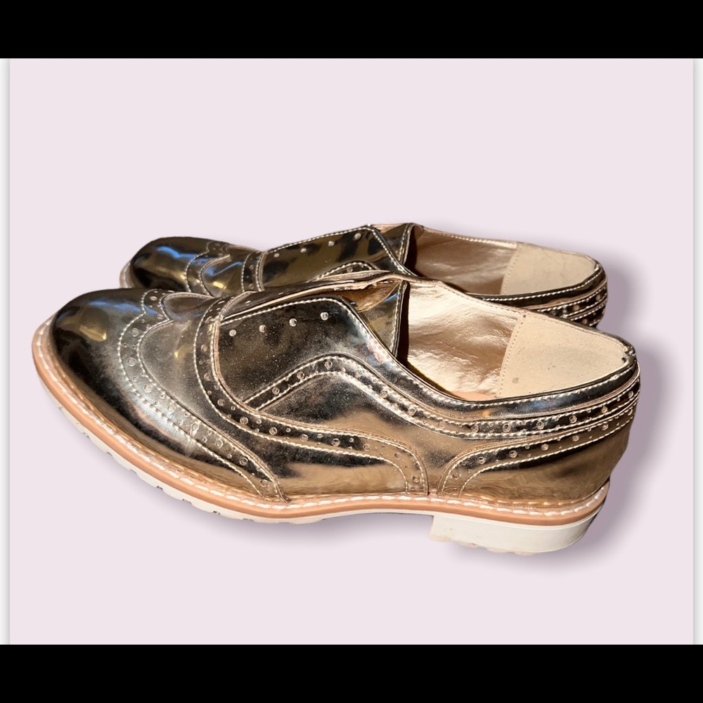 Gold Oxford shoes